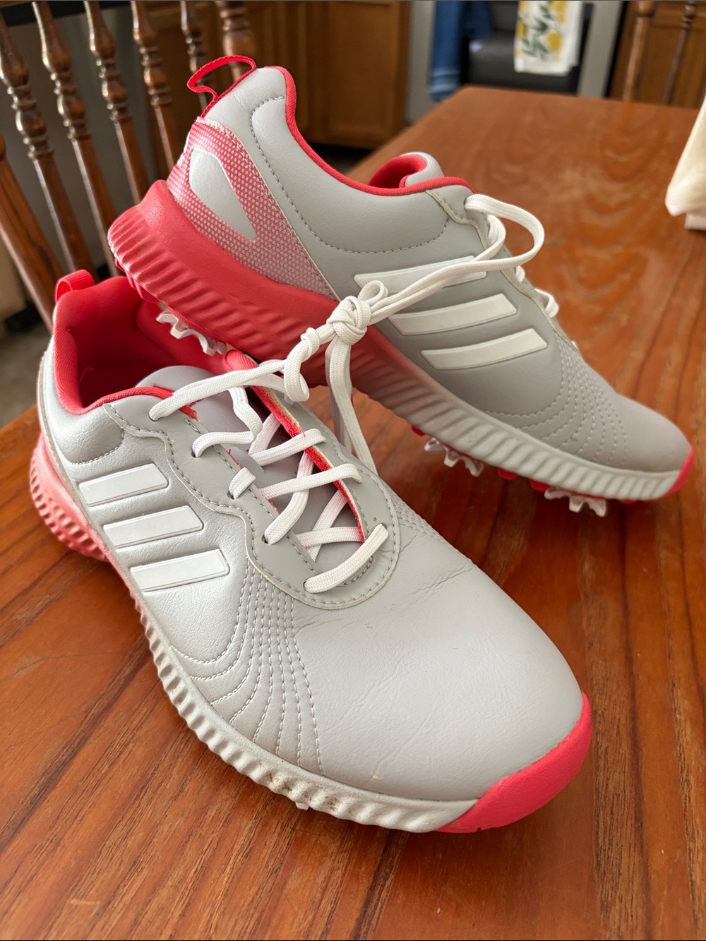 Adidas Response Bounce Women's Golf Shoes w/ cleats White/Real Magenta Size 7